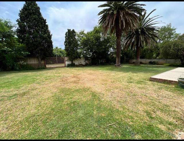 FARM FOR SALE IN RAND COLLERIES